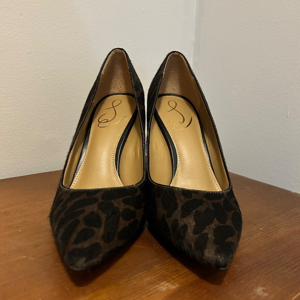 Jessica Simpson Leopard Calf Hair Heels Size 7 Pointed Toe Stiletto - Picture 2 of 5